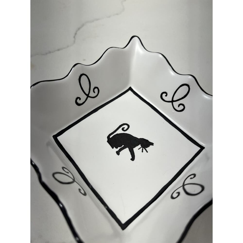 Cat Trinket Box/Dish Stoneware Black & White Chaleur